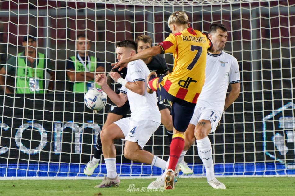 攻防两端的 攻防两端的