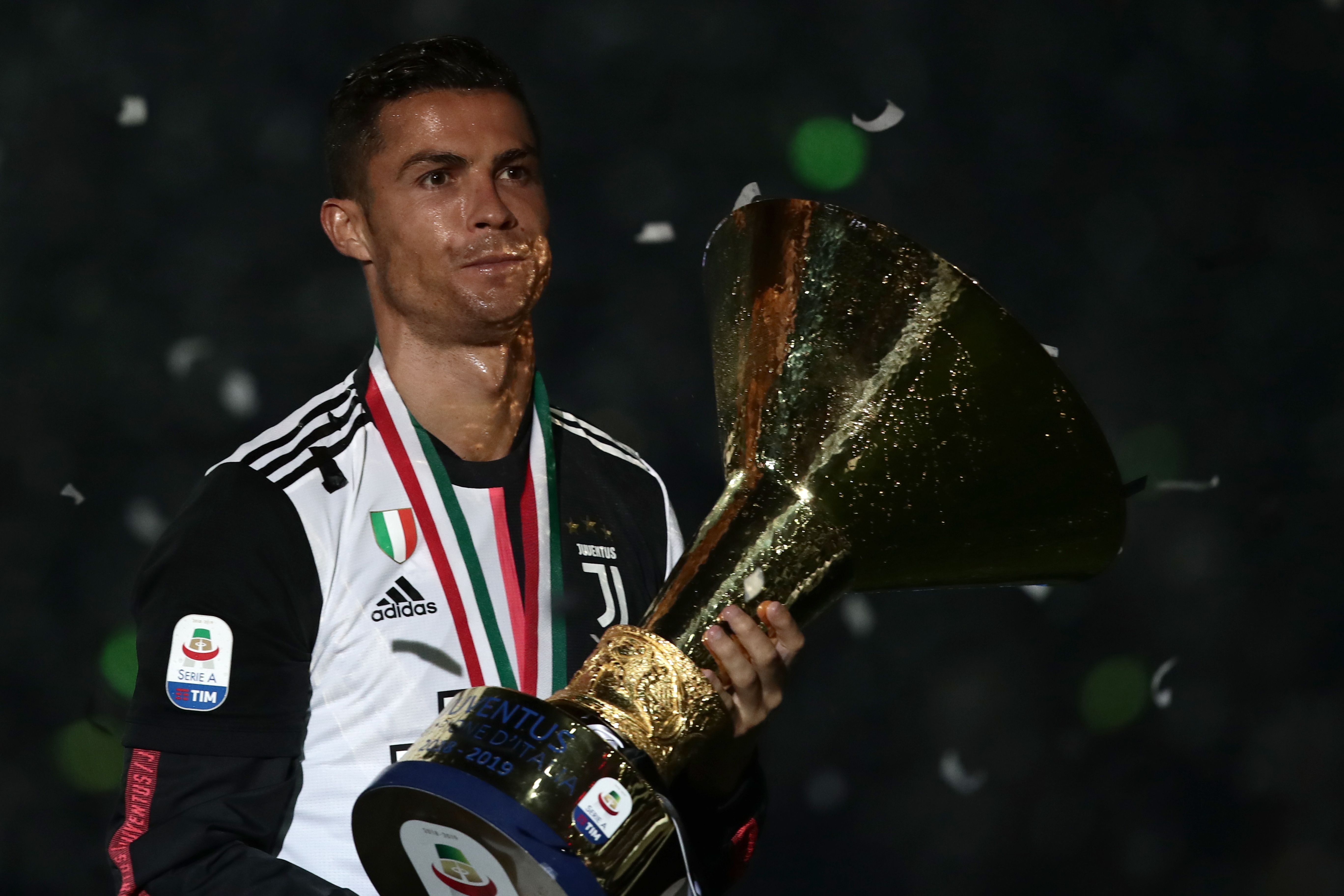 他在对阵广 他在对阵广