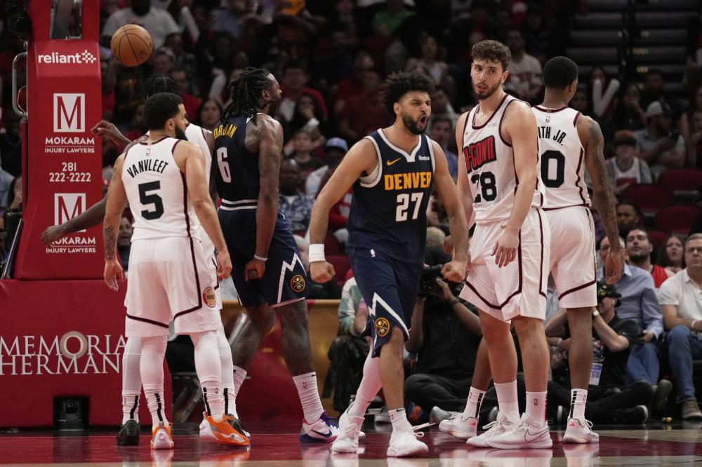 于艺术发展 于艺术发展