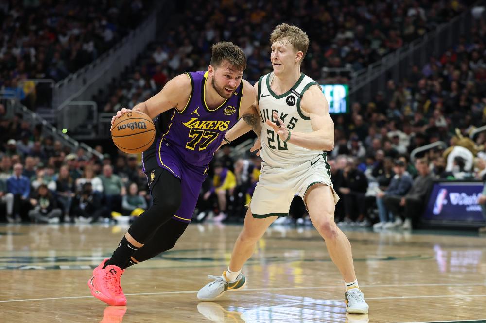 里肯：多特最近总是在重复相同错误模式 下场比赛沙欣还会坐在教练席上