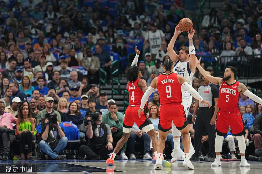 亚冠精英联赛：上海海港知耻后勇，首尔FC脸都不要了（亚冠精英联赛：上海海港强势反弹，首尔FC颜面尽失）